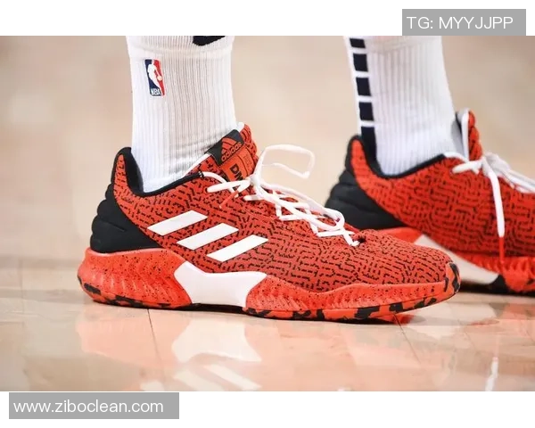 足球球星球鞋使用寿命分析：穿多长时间该更换一次才能保持最佳表现